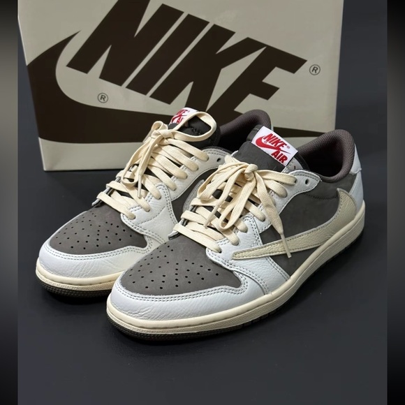 Air jordan 1 low travis scott reverse mocha - Picture 1 of 10